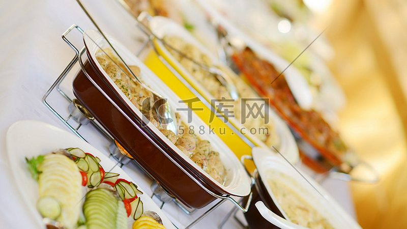 坚果炒货加盟：从选牌到落地的真实逻辑